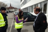 Schueler-machen-Radio-Flurreinigung