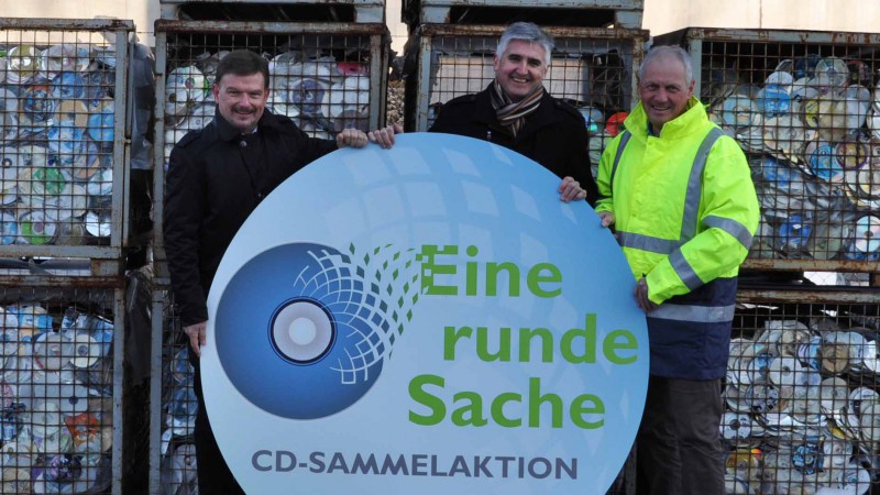 Machten sich anlässlich der CD-Abholung in Fritzens selbst ein Bild von der Rekordmenge: GF Dr. Alfred Egger, Ing. Alexander Würtenberger (beide ATM) und Ing. Christian Callegari (GF Abwasserverband Hall in Tirol-Fritzens; v.l.n.r).